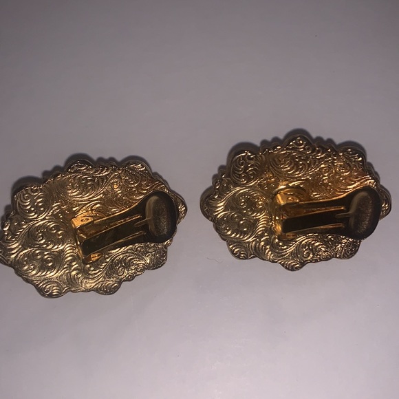 Vintage Victorian Clips on rose porcelain with 8 small zirconiums gold tone - Picture 2 of 2